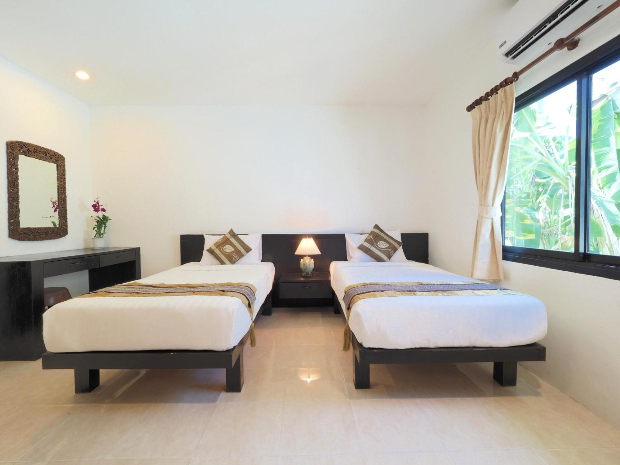 Isara Nai Yang Resort Exterior photo